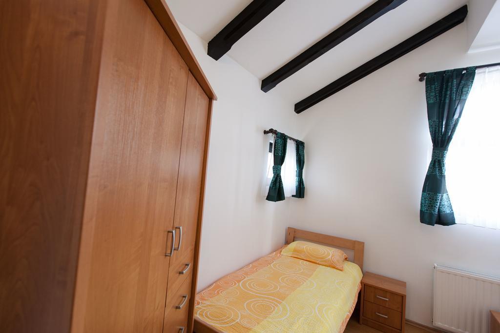 Apartment Licka Vodenica Josipdol Room photo